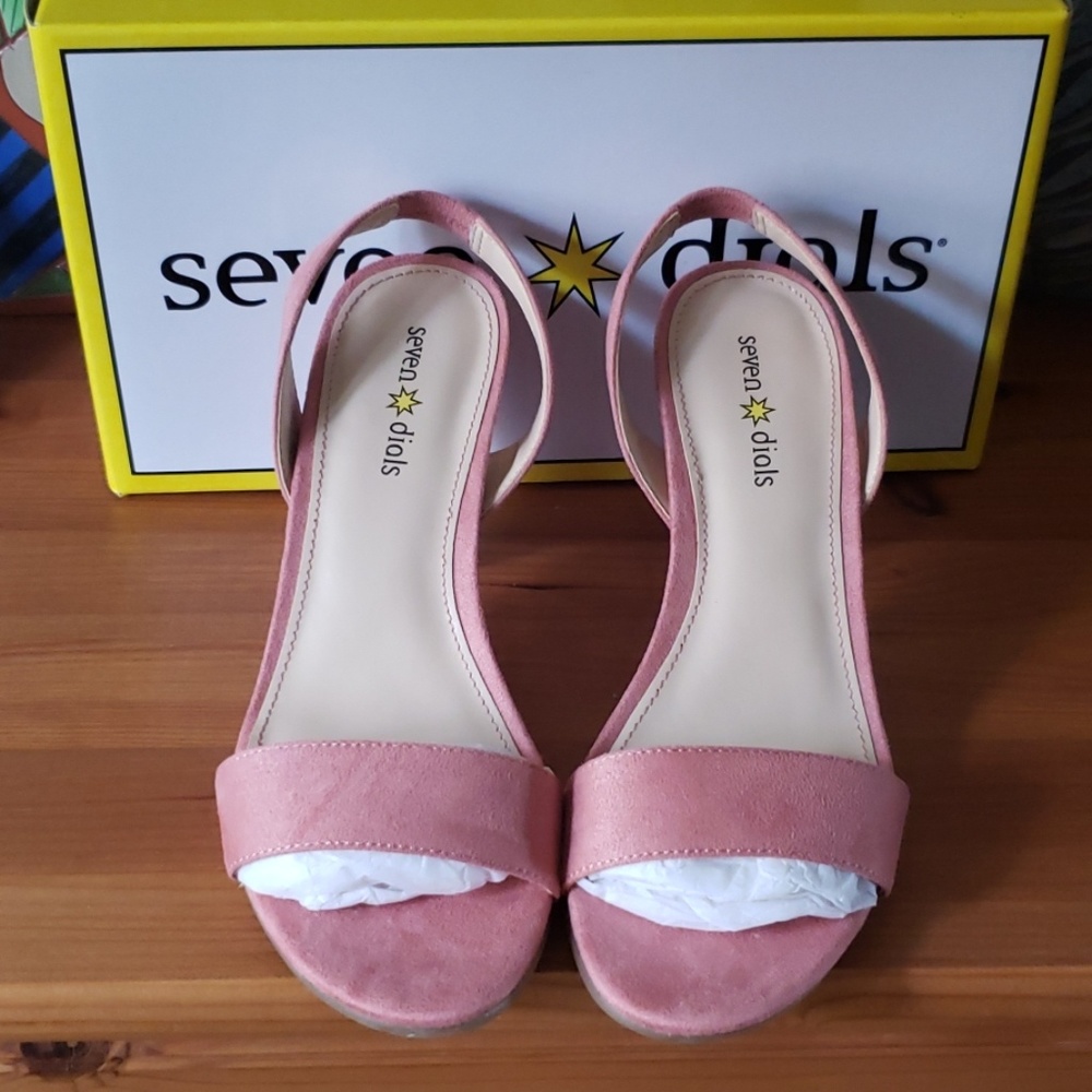 NWOT Seven Dials Sling Back Shoes